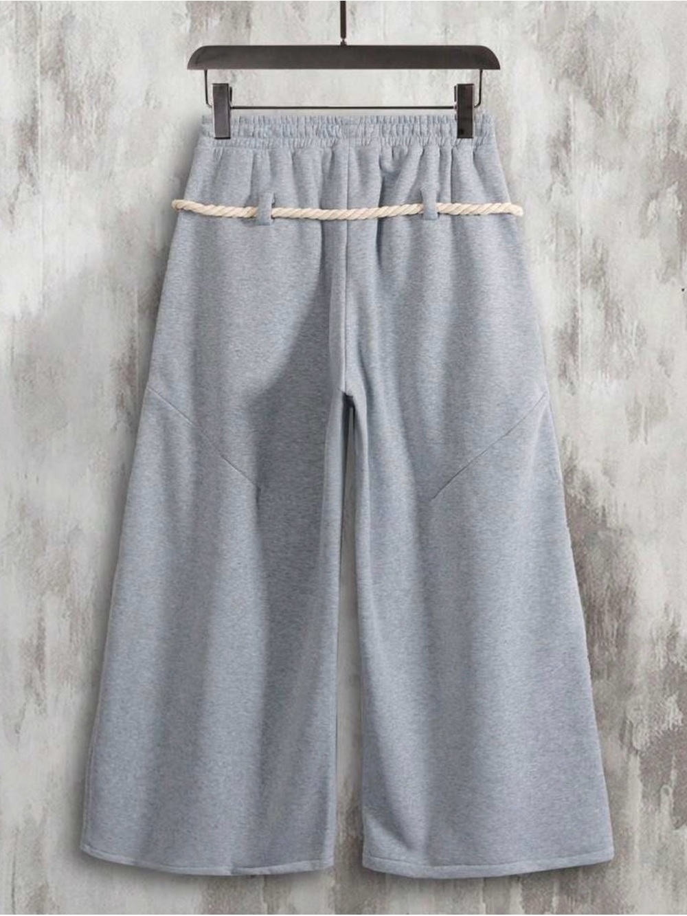 Gray Wide-Leg Sweatpants with Rope Drawstring - Picture 4 of 6